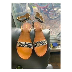 COPY - Aldo sandals 👡